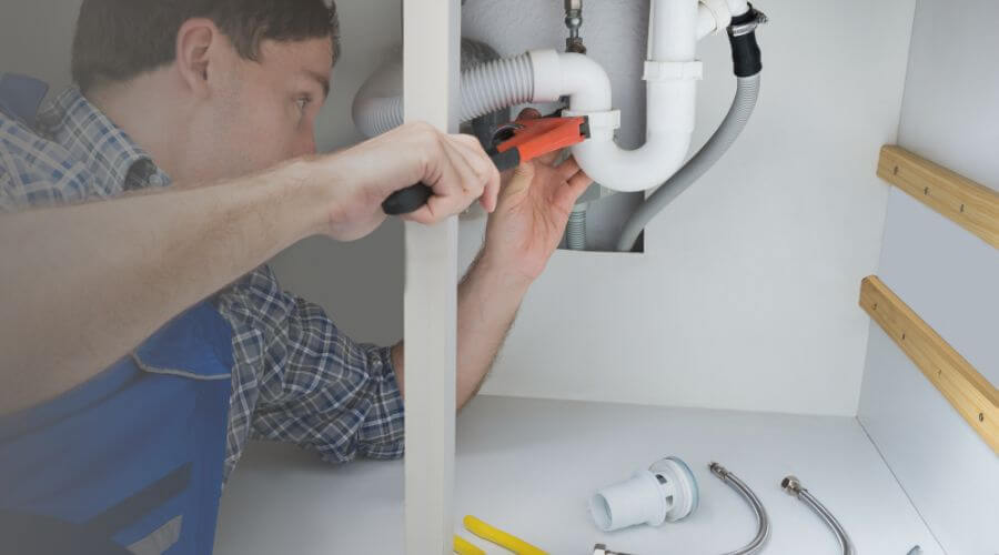 Local water heater installation in Palm Springs, CA